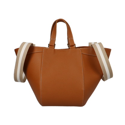 形を変える2wayバッグ／バタフライ