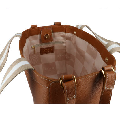 形を変える2wayバッグ／バタフライ