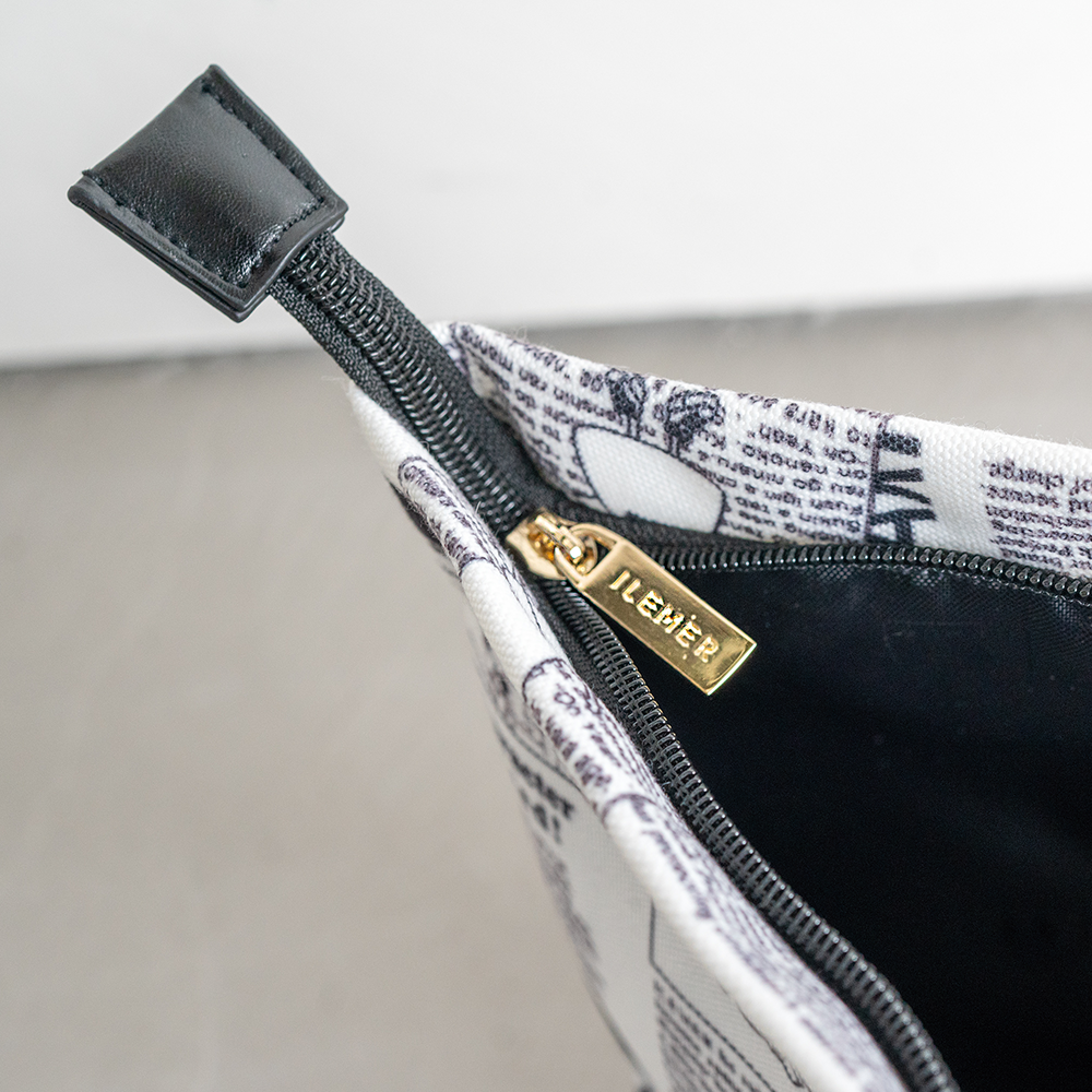 ニュースペーパー柄